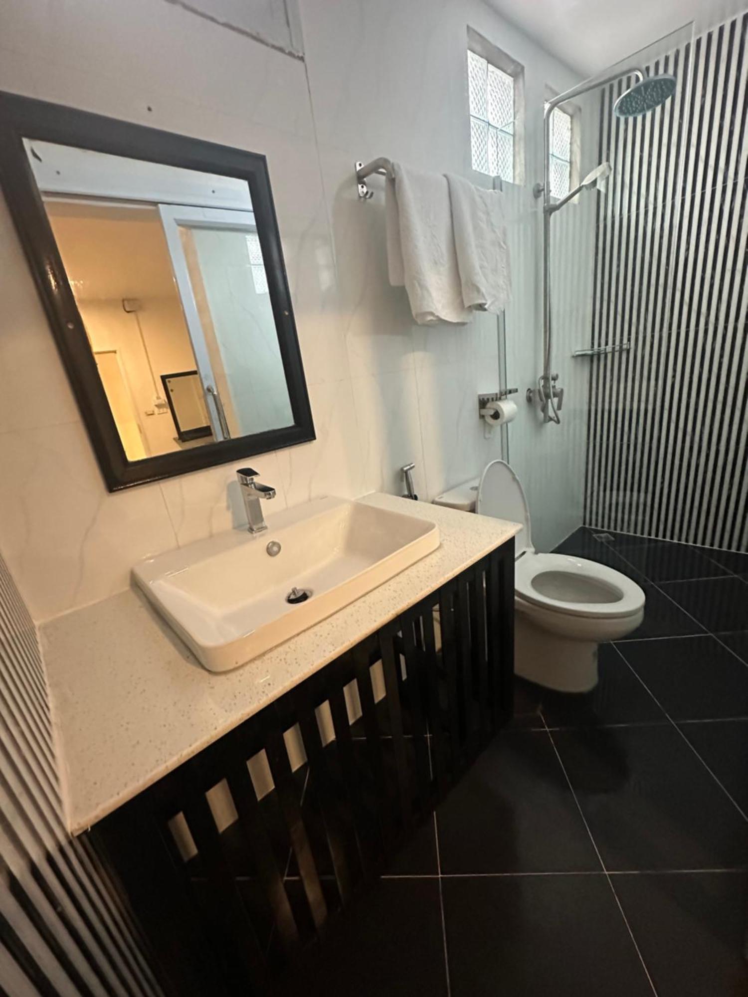 Downtown Hostel Luang Prabang Ngoại thất bức ảnh